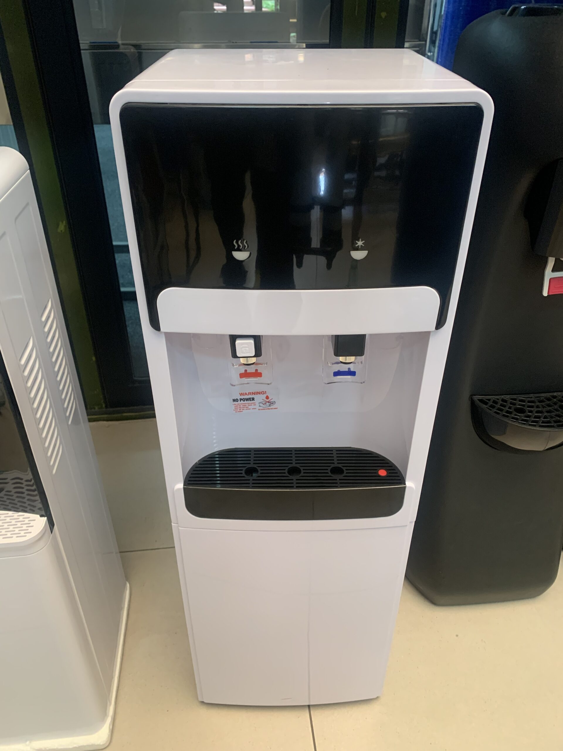 Reverse Osmosis Hot&Cold Water dispenser